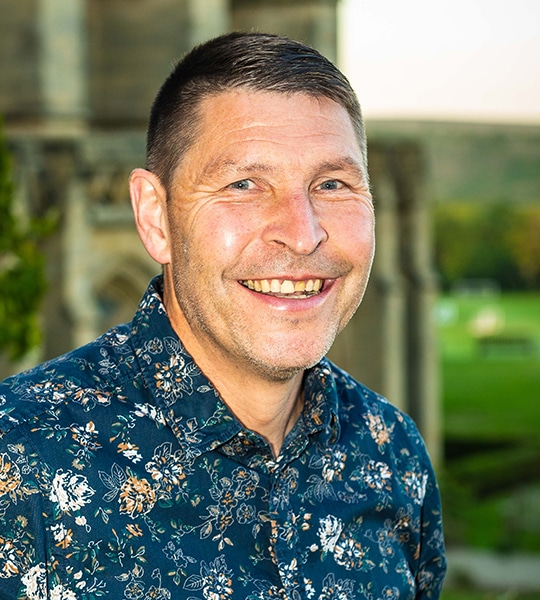 Dr Adrian Robinson